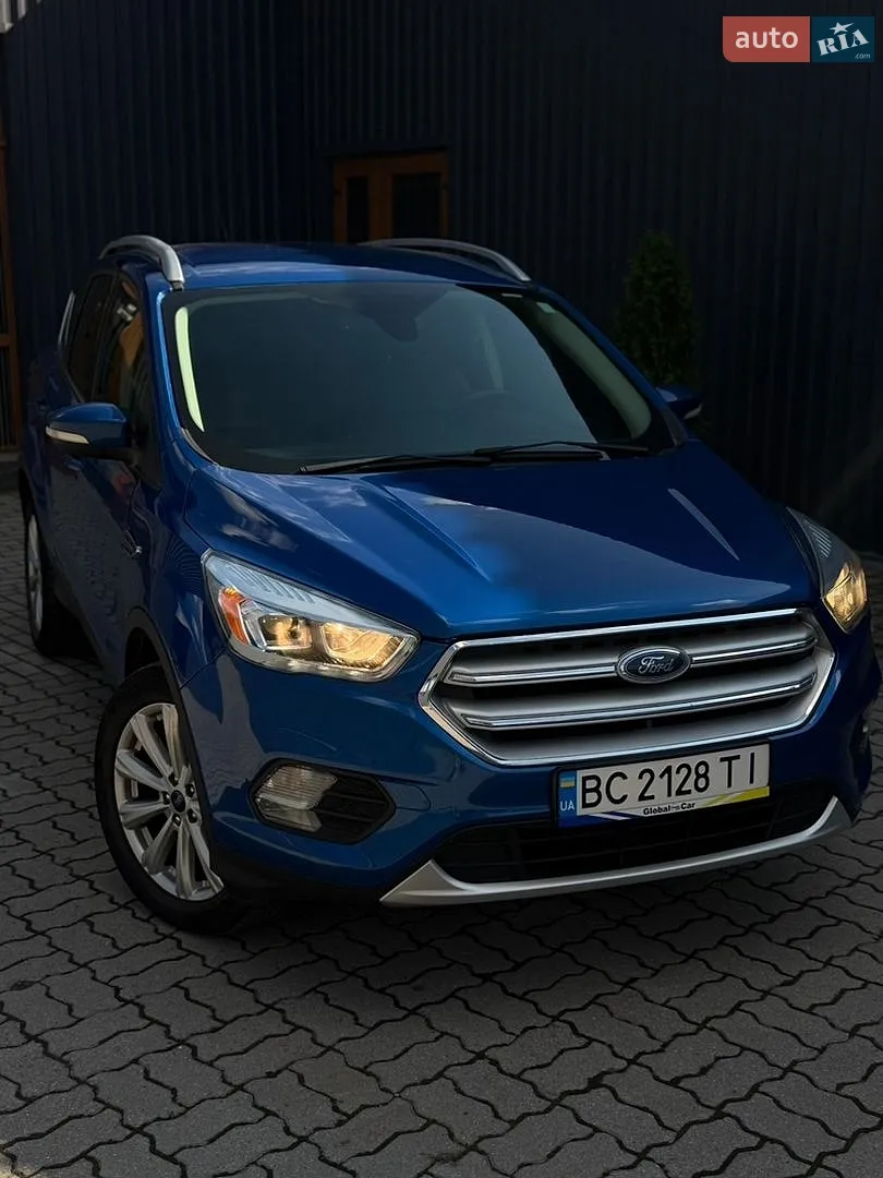 Ford Escape, 2016