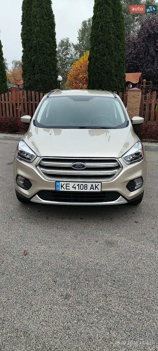 Ford Escape, 2016