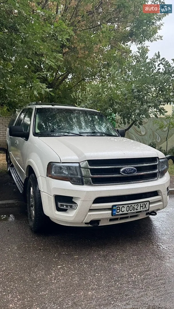 Ford Expedition, 2015