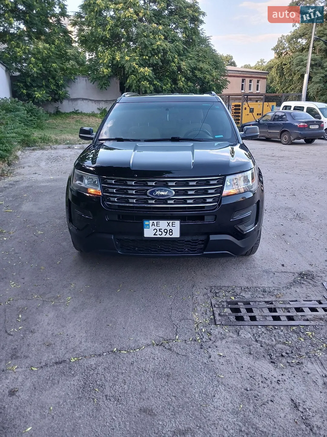 Ford Explorer 2016 — 1