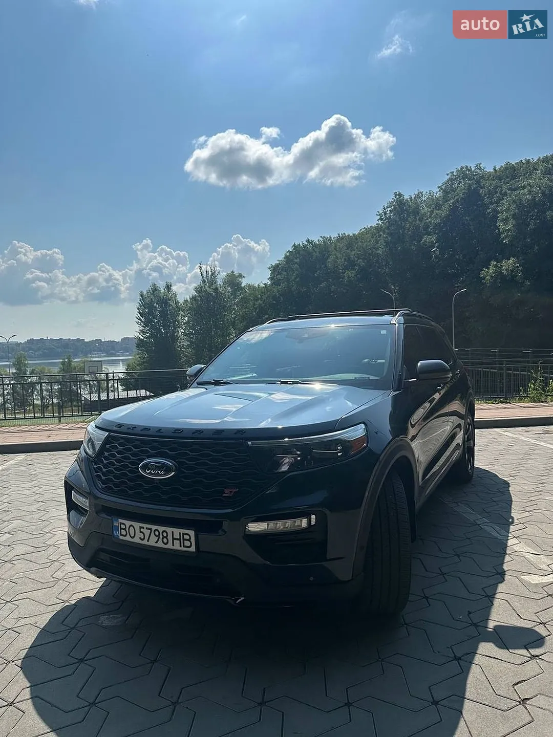 Ford Explorer, 2022