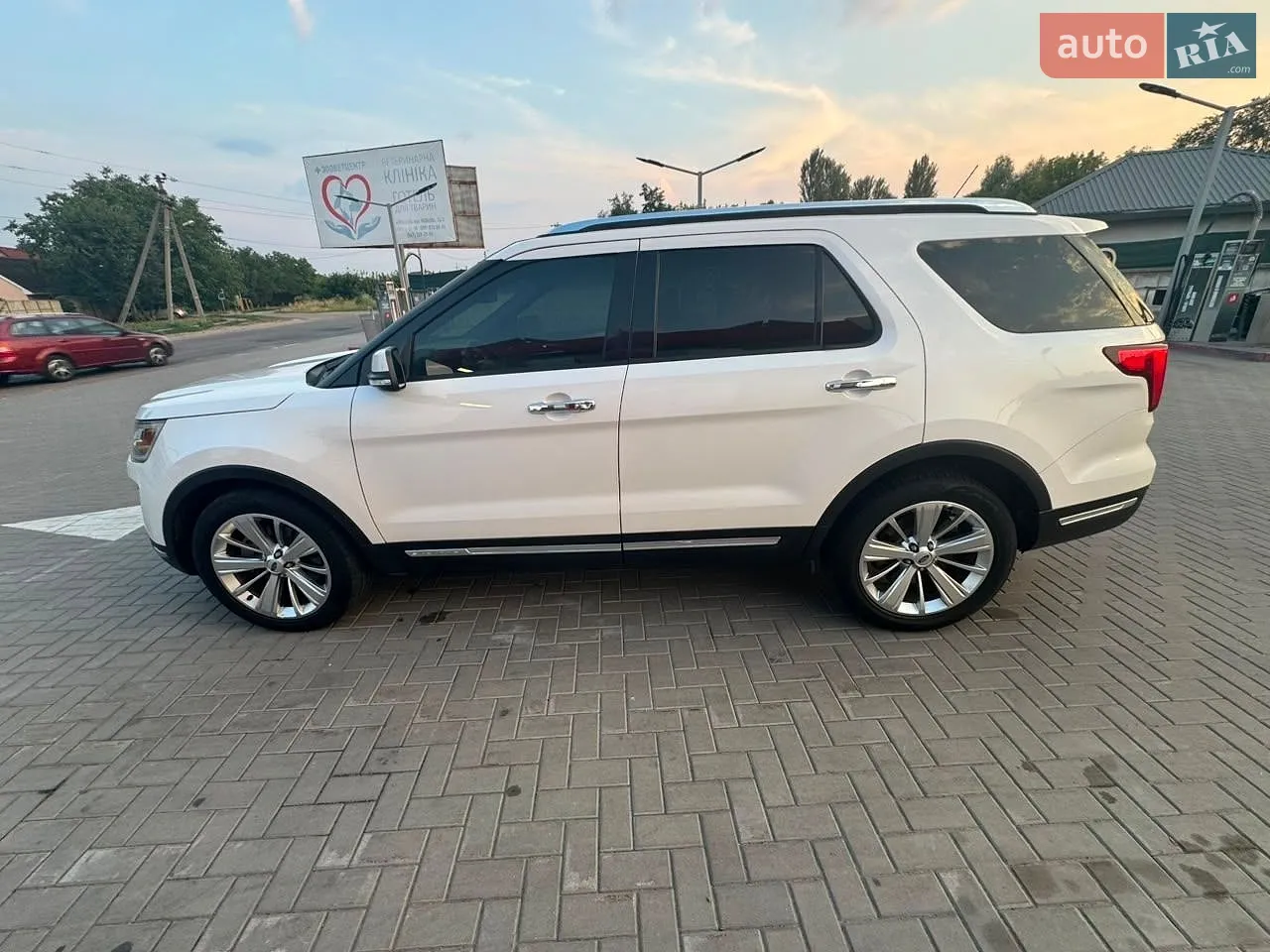 Ford Explorer, 2019