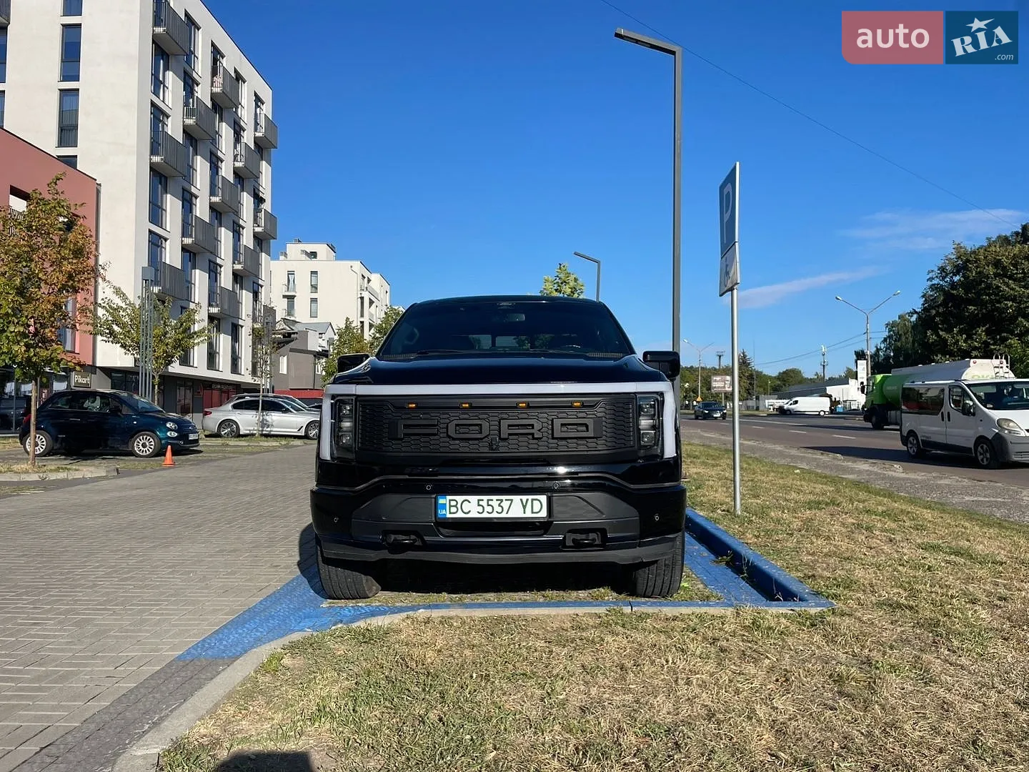 Ford F-150 Lightning, 2022