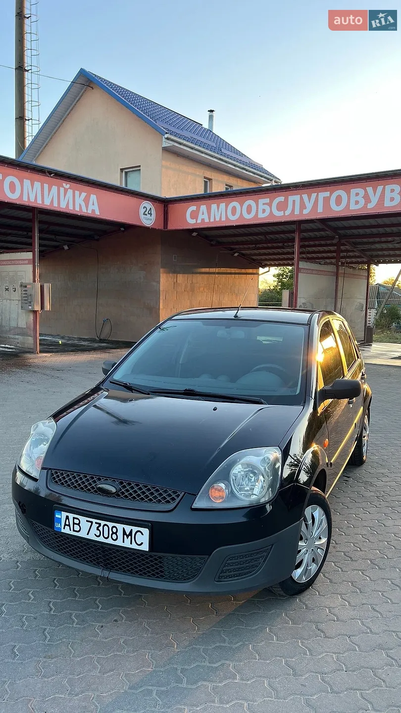 Ford Fiesta 2008 — 1