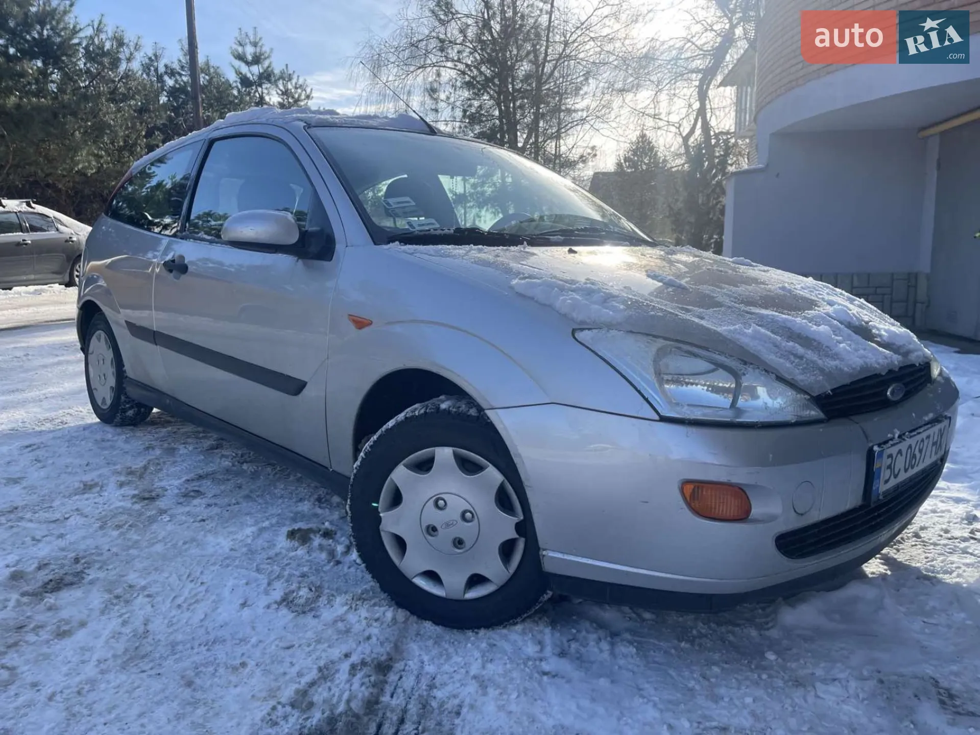 Ford Focus, 2001
