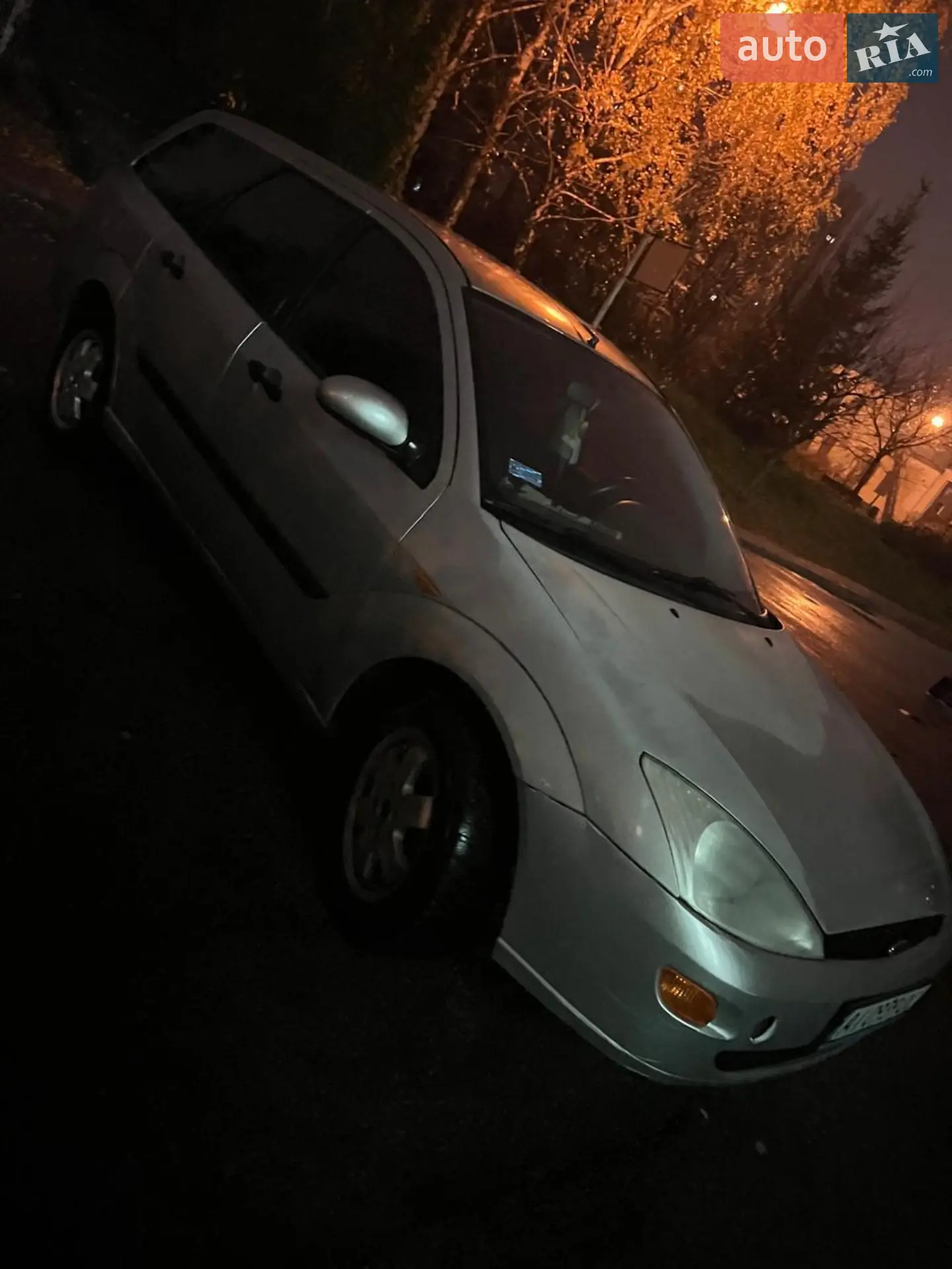Ford Focus, 2001