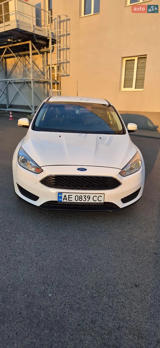Ford Focus 2015 — 1