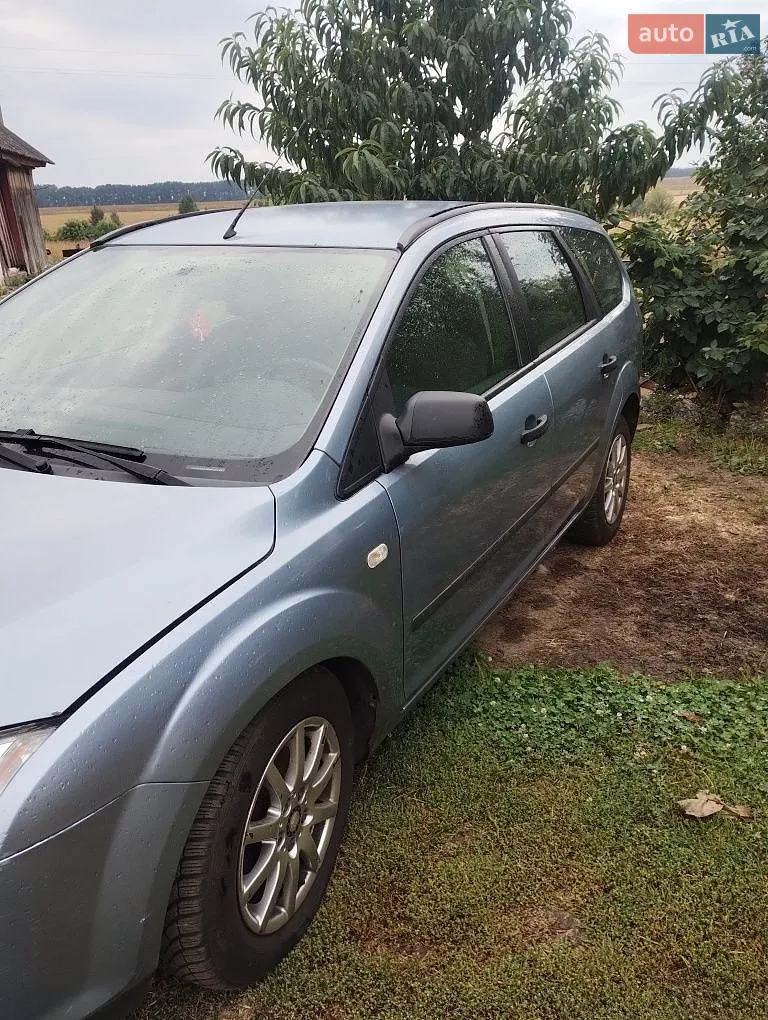 Ford Focus, 2004