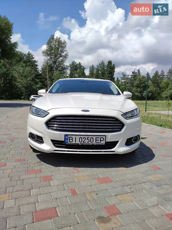 Ford Fusion, 2014