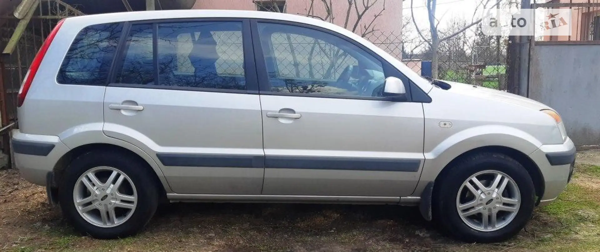 Ford Fusion, 2006