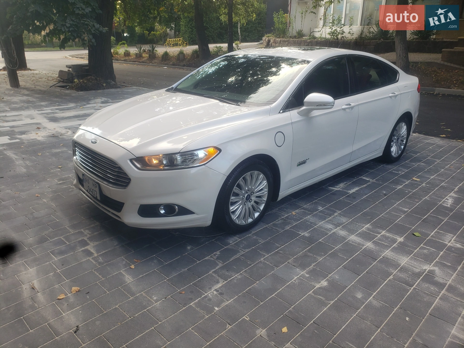Ford Fusion, 2013