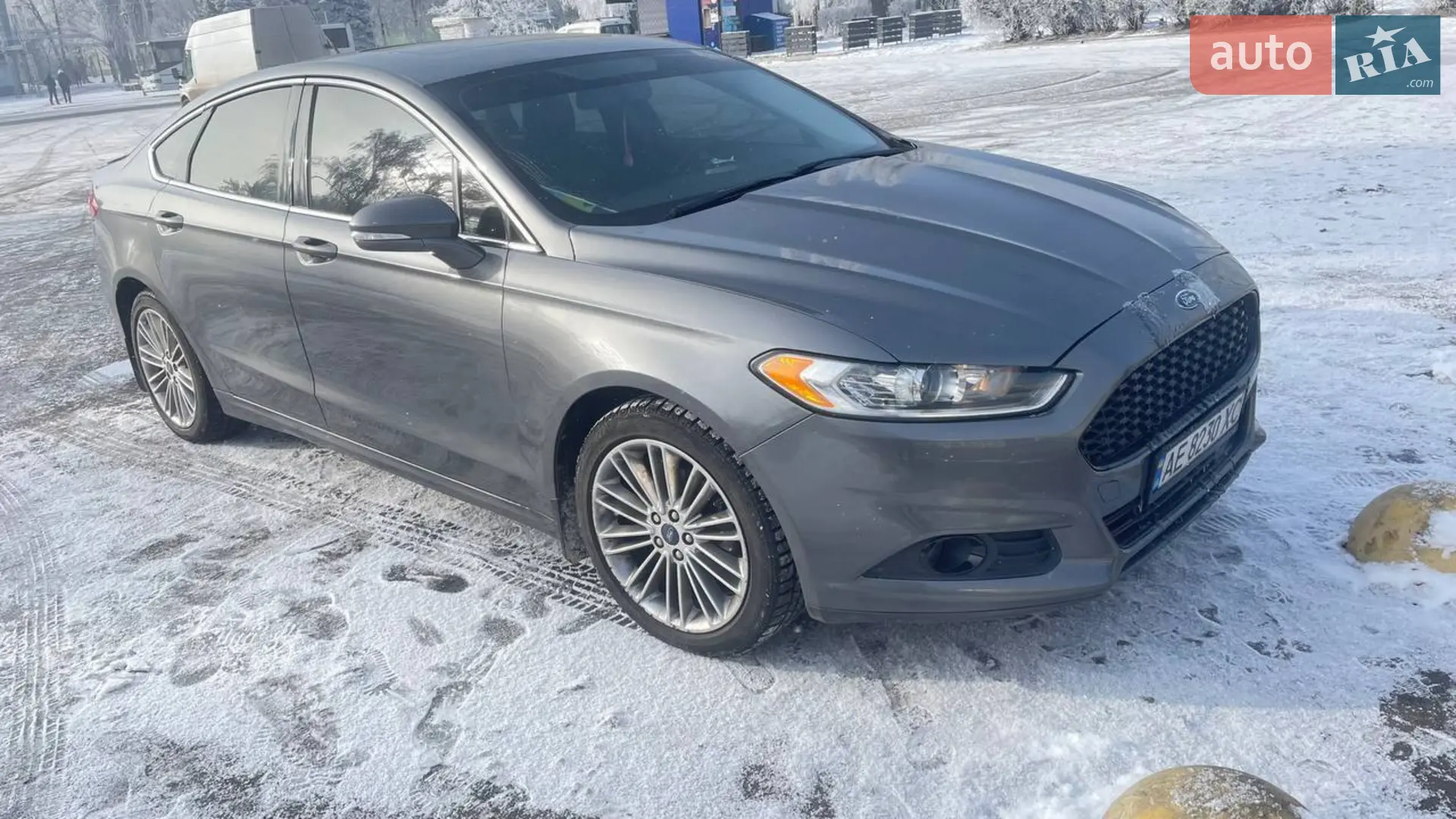 Ford Fusion, 2012