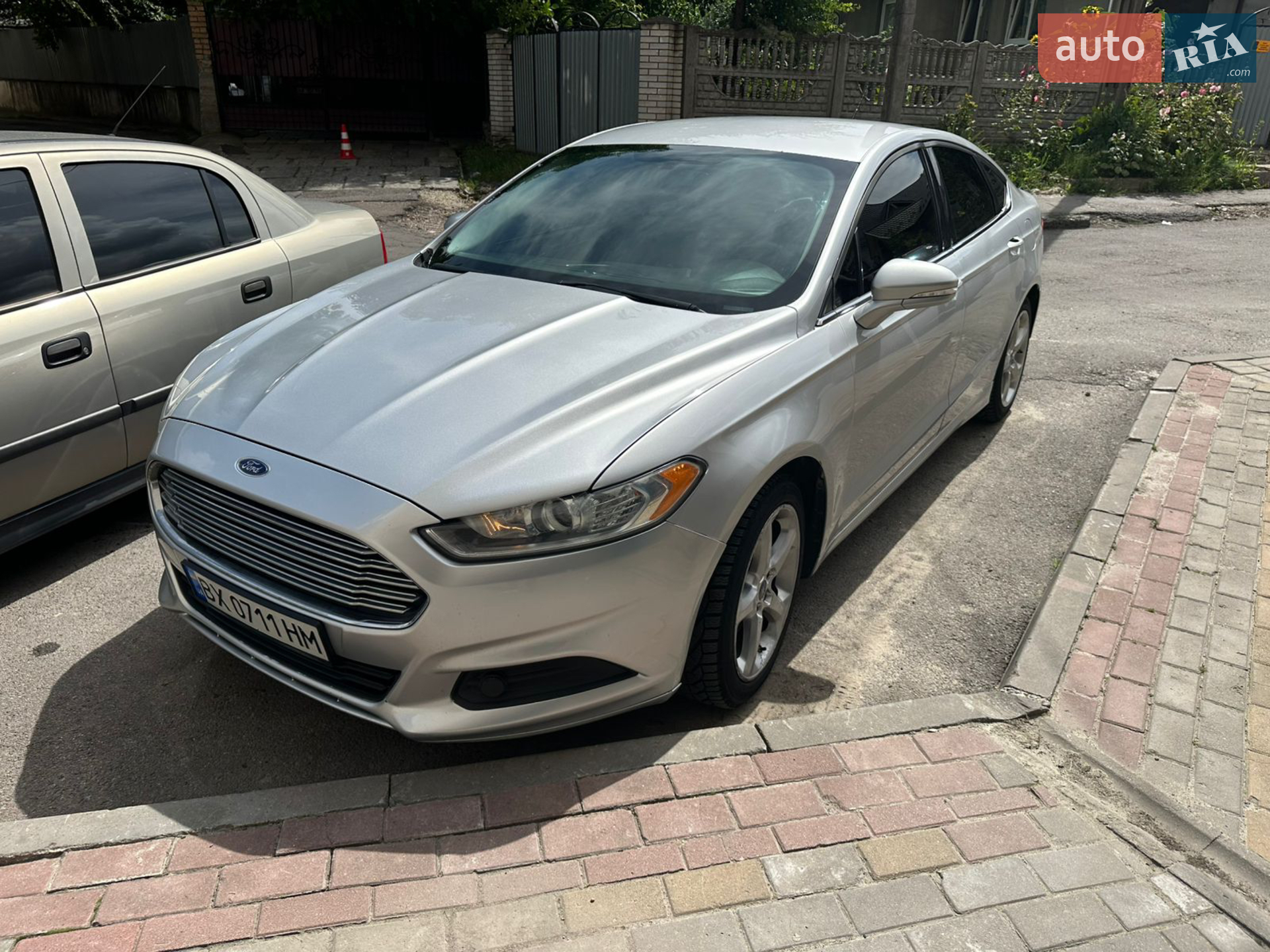 Ford Fusion, 2013