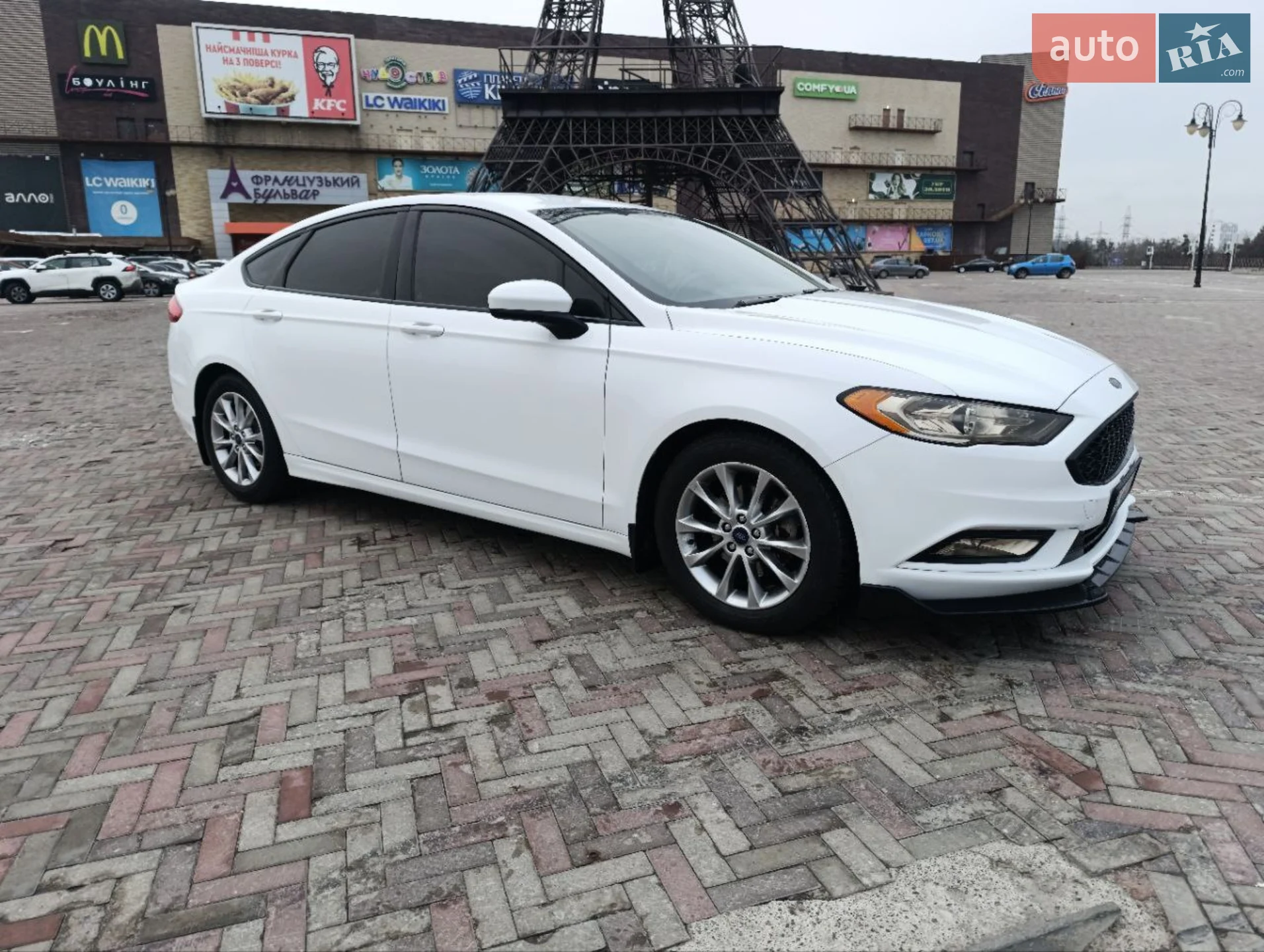 Ford Fusion, 2016