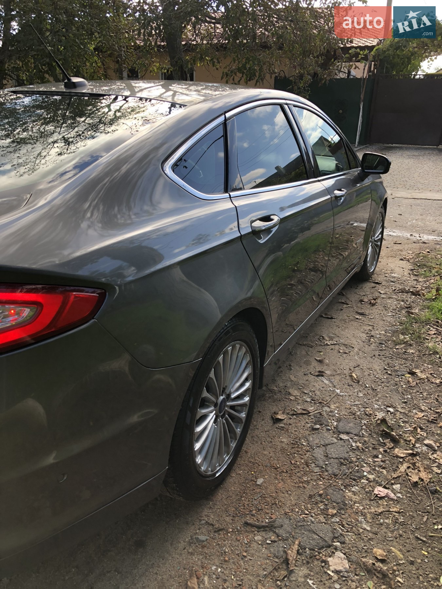 Ford Fusion, 2014