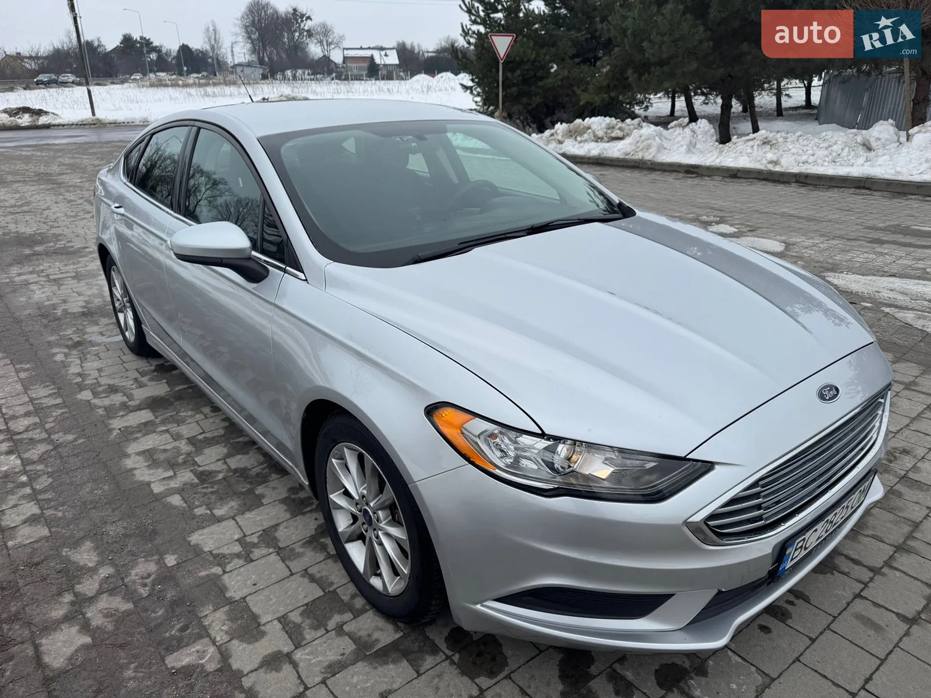 Ford Fusion, 2016