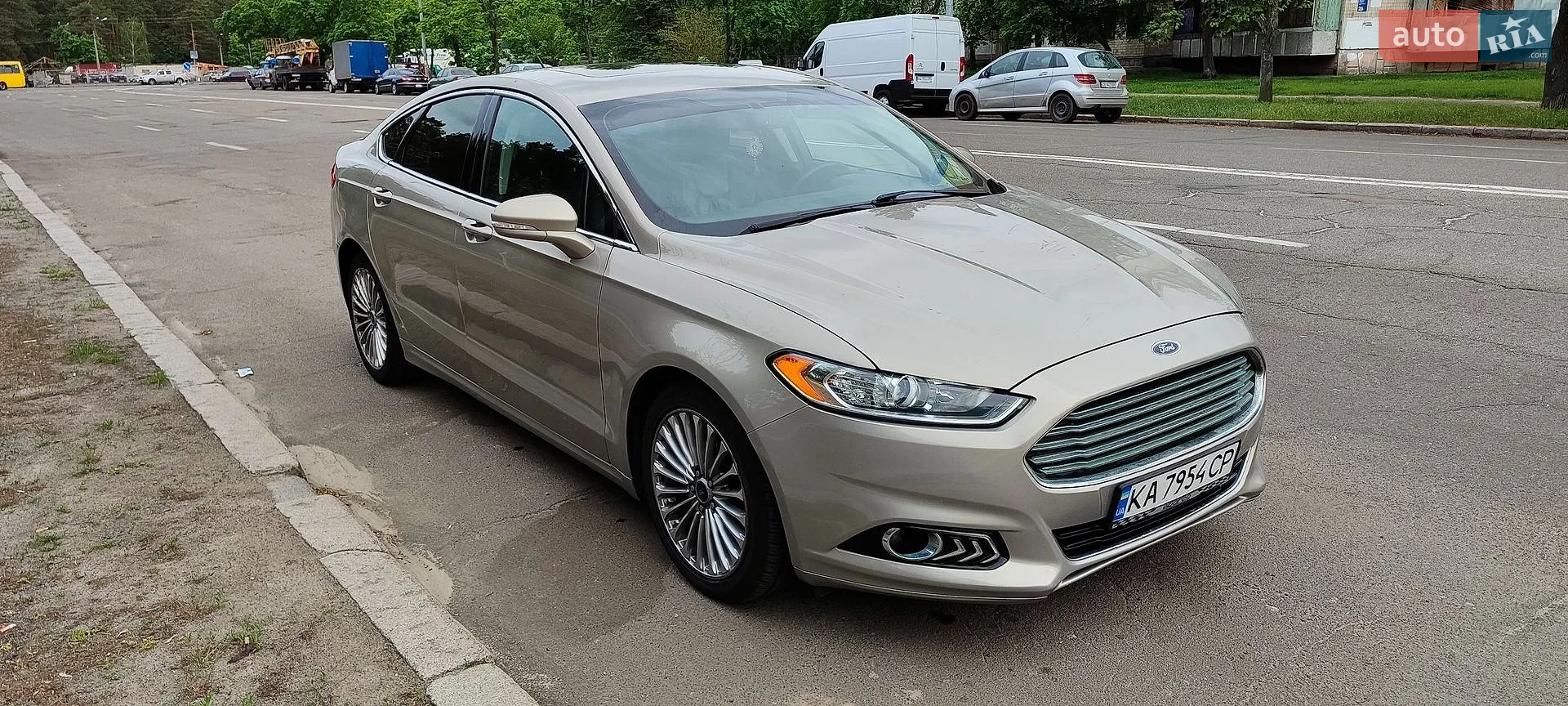 Ford Fusion, 2014