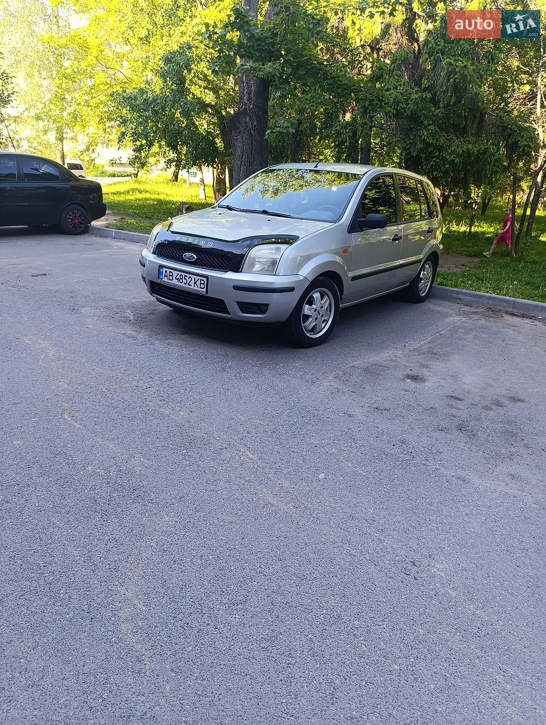 Ford Fusion, 2003