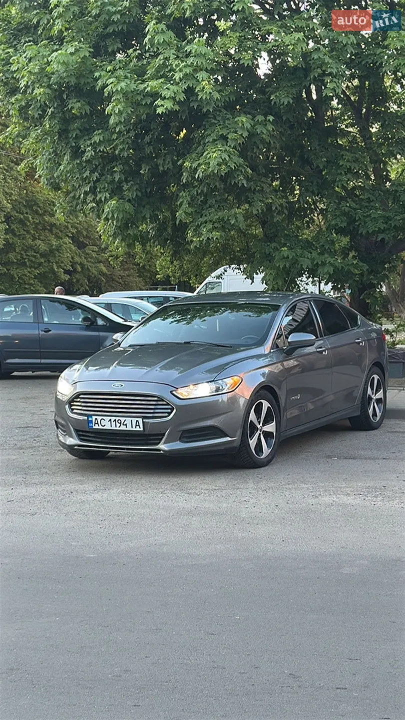 Ford Fusion, 2014