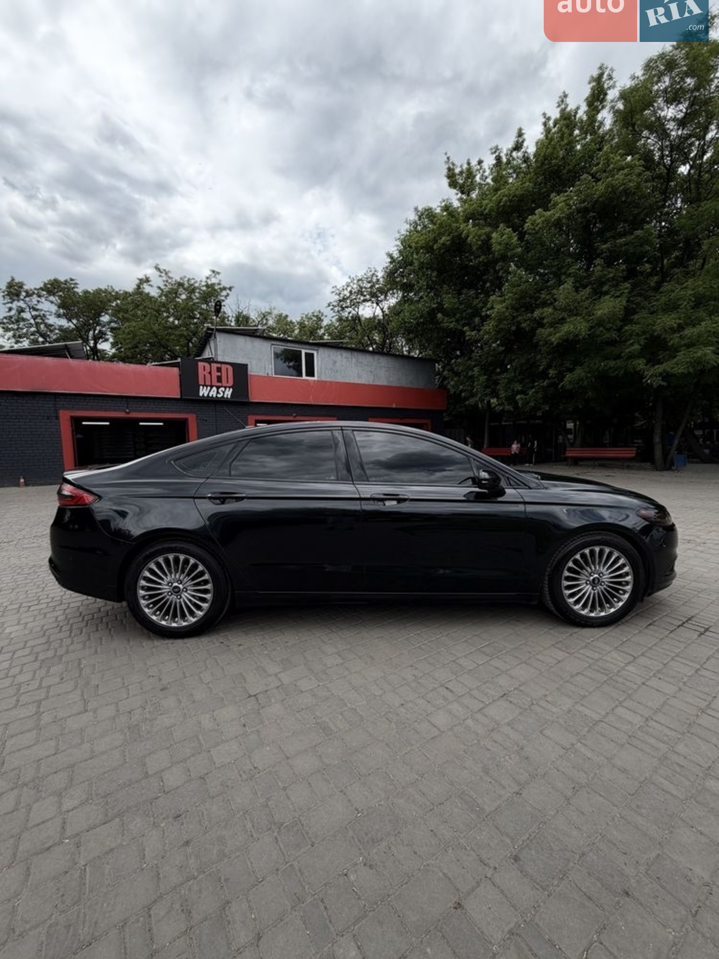 Ford Fusion, 2012