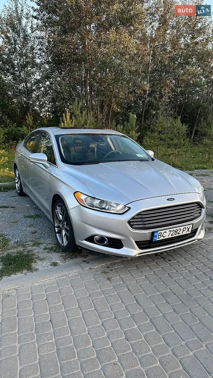 Ford Fusion, 2013