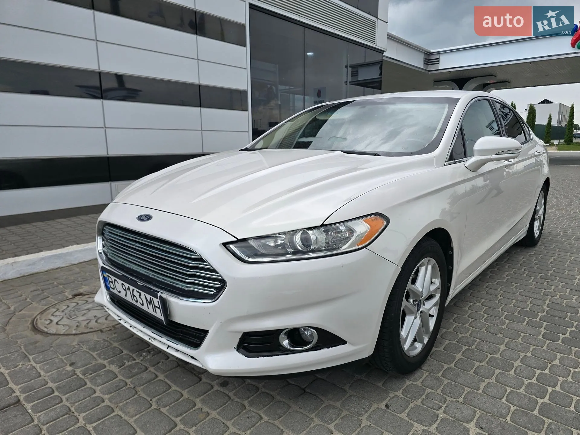 Ford Fusion, 2012