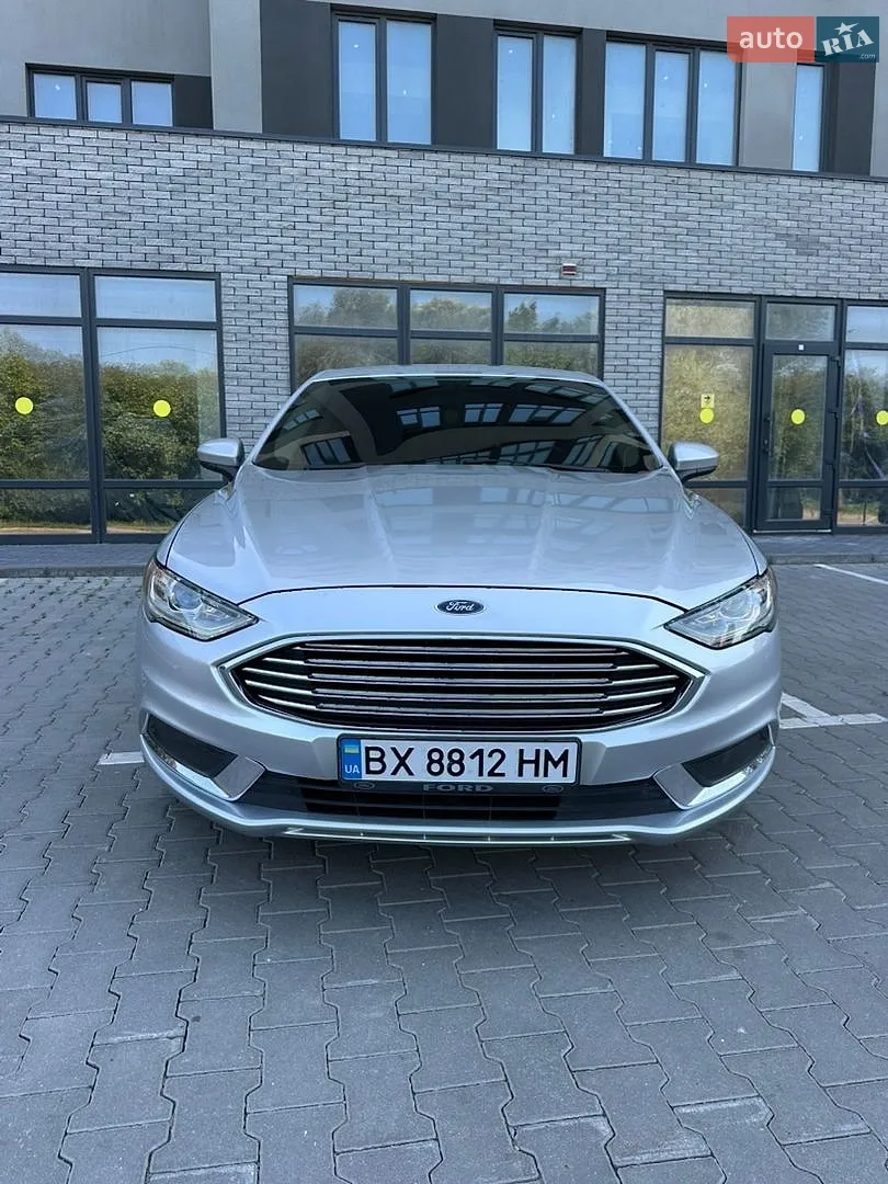 Ford Fusion, 2016