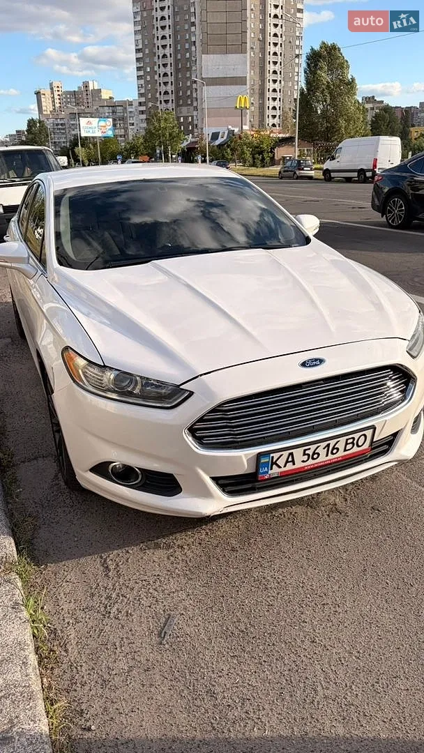 Ford Fusion, 2013