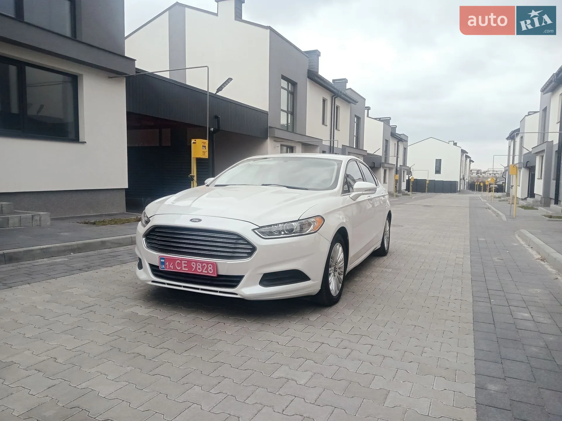 Ford Fusion, 2016