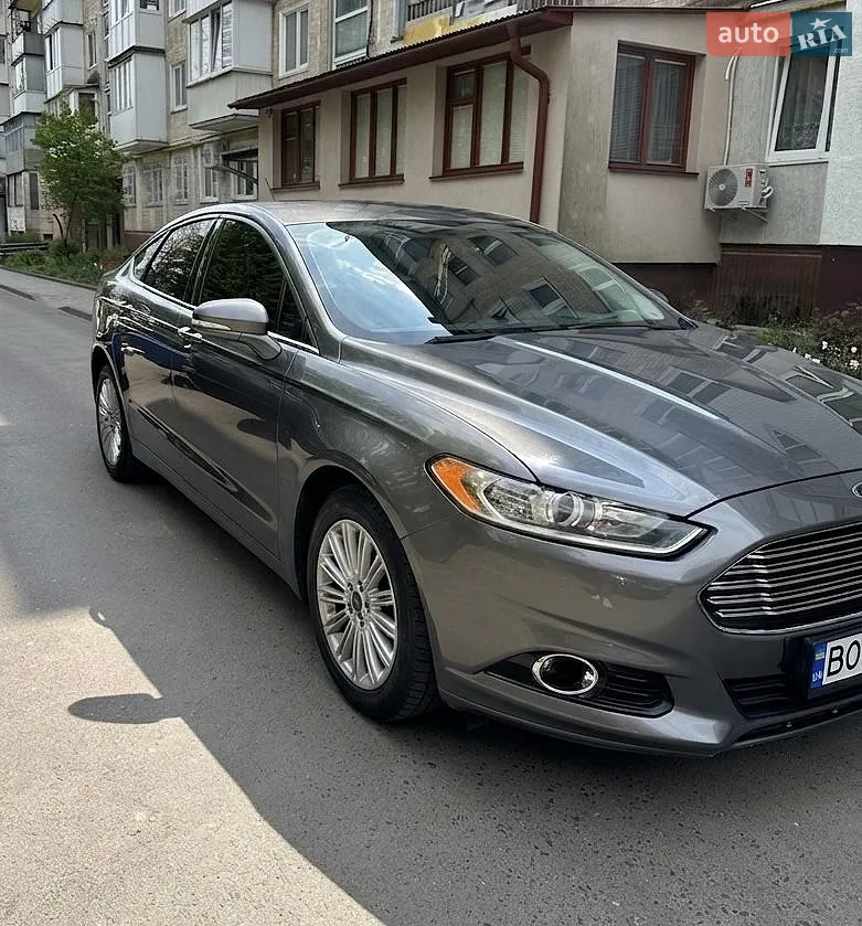 Ford Fusion, 2014