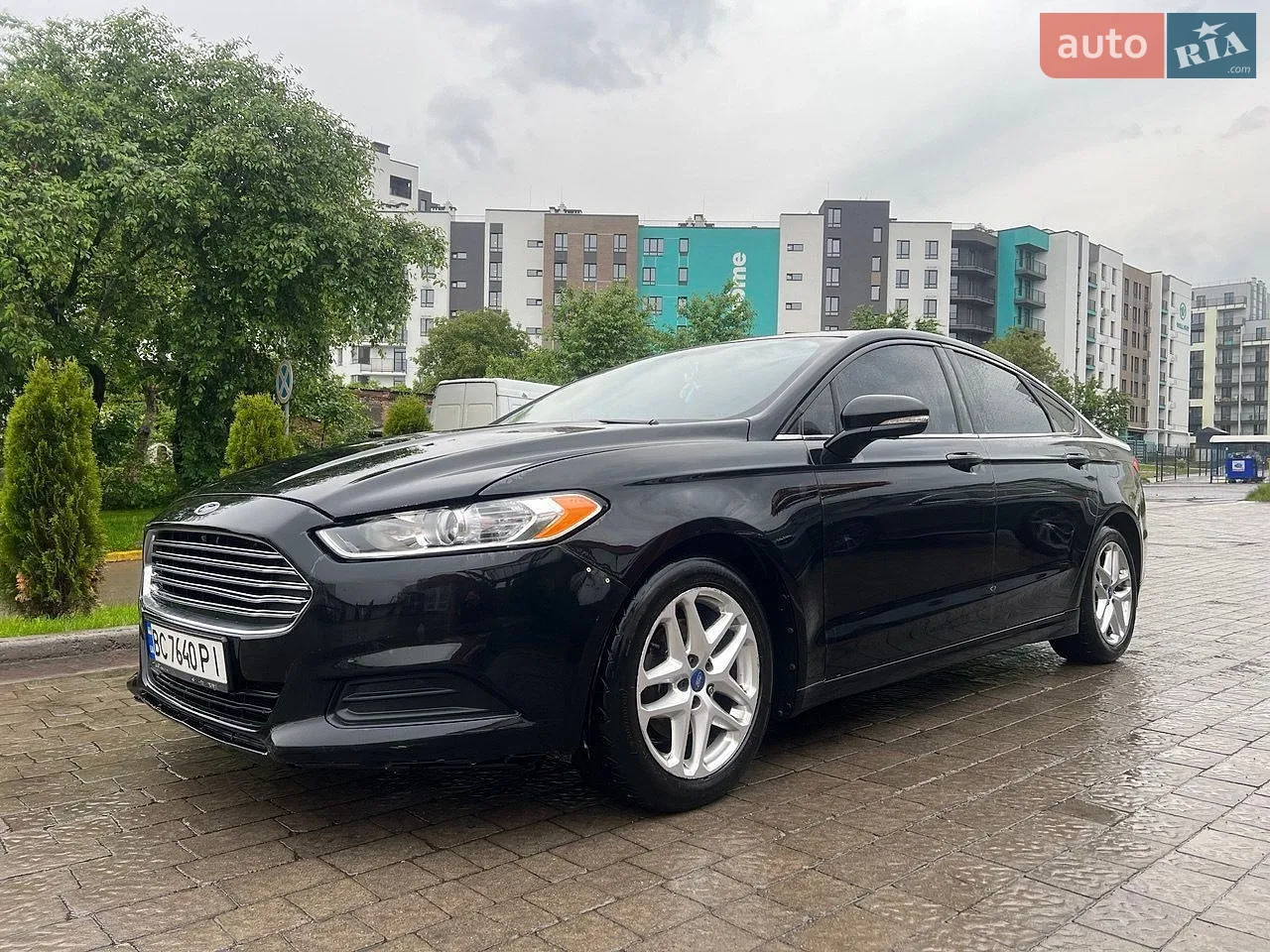 Ford Fusion, 2012