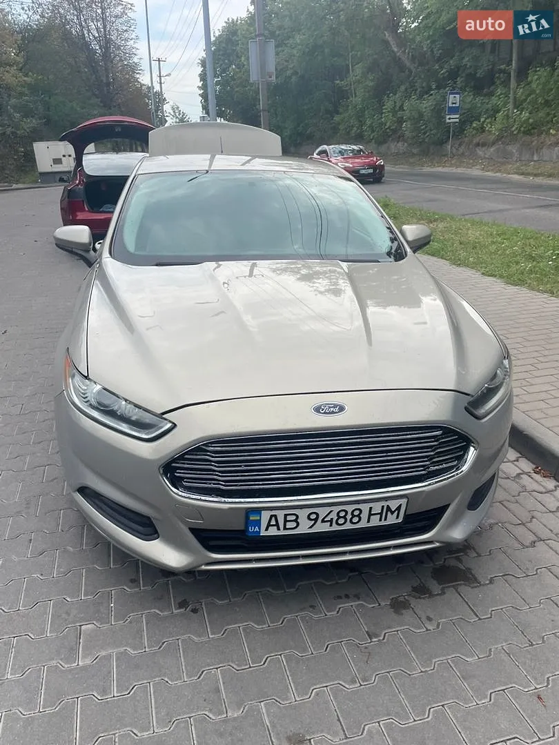 Ford Fusion, 2014
