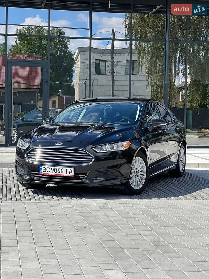 Ford Fusion, 2014