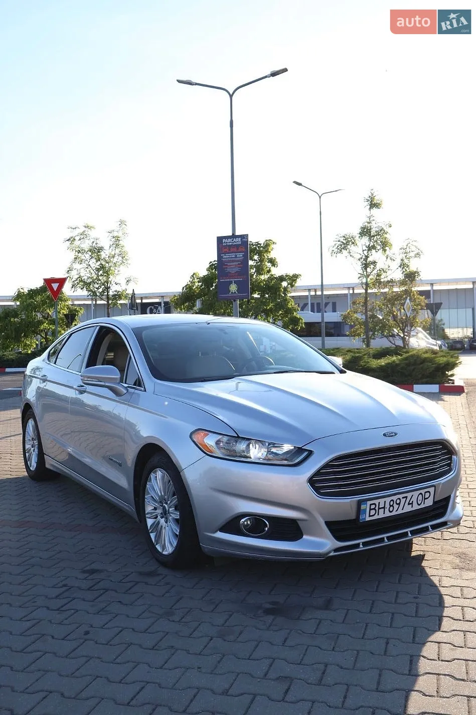 Ford Fusion, 2013