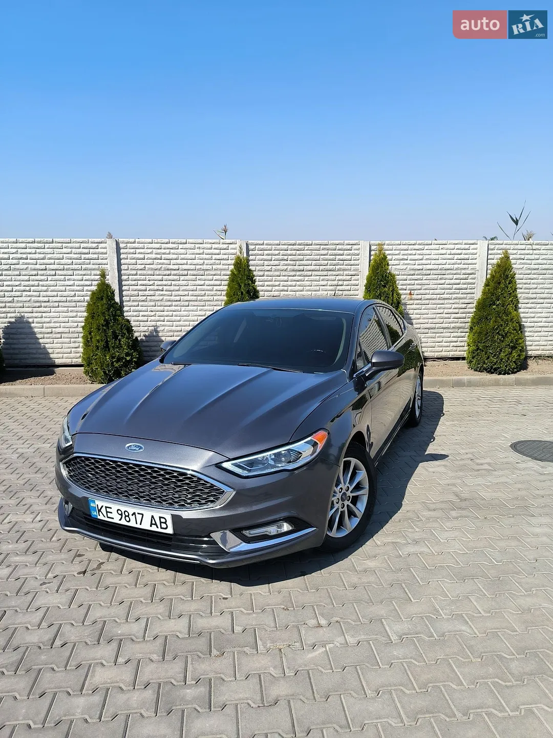 Ford Fusion, 2016