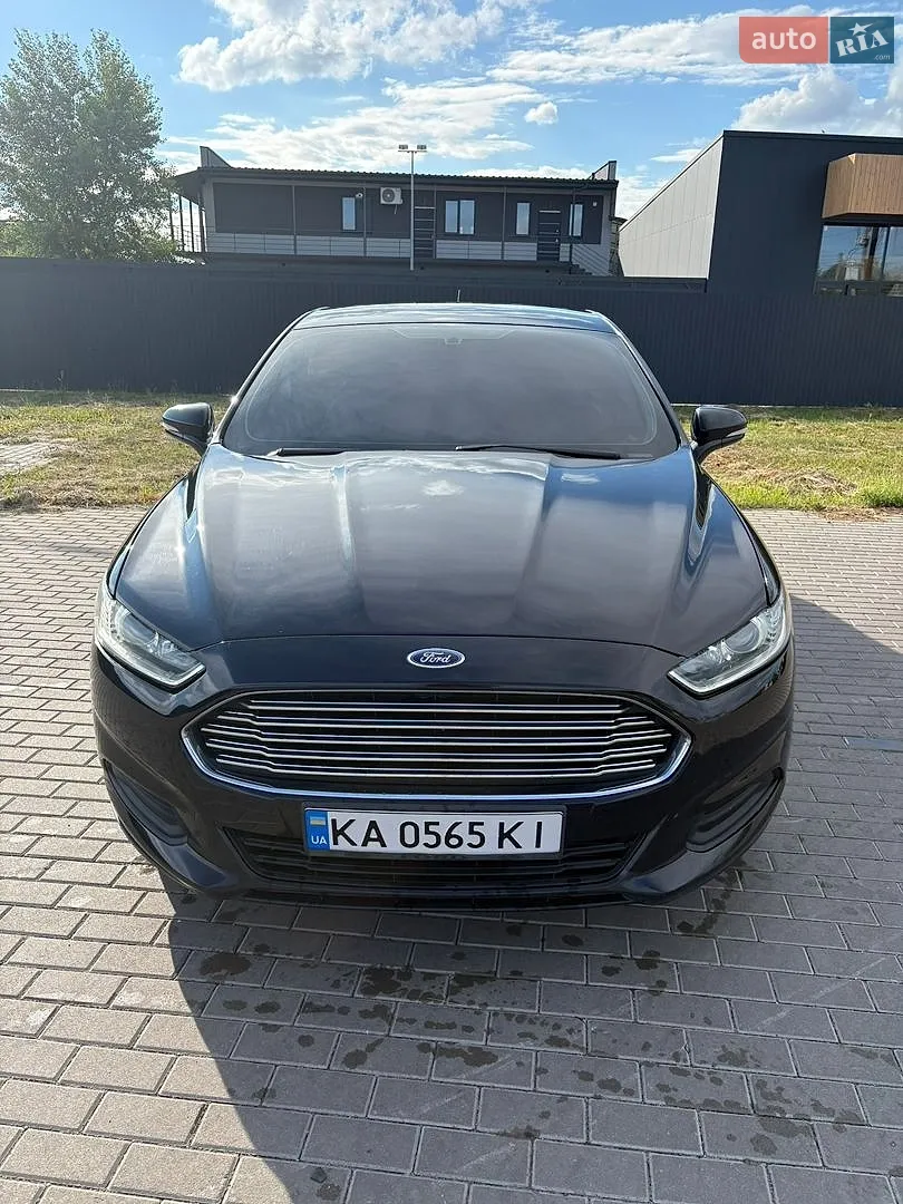 Ford Fusion, 2015