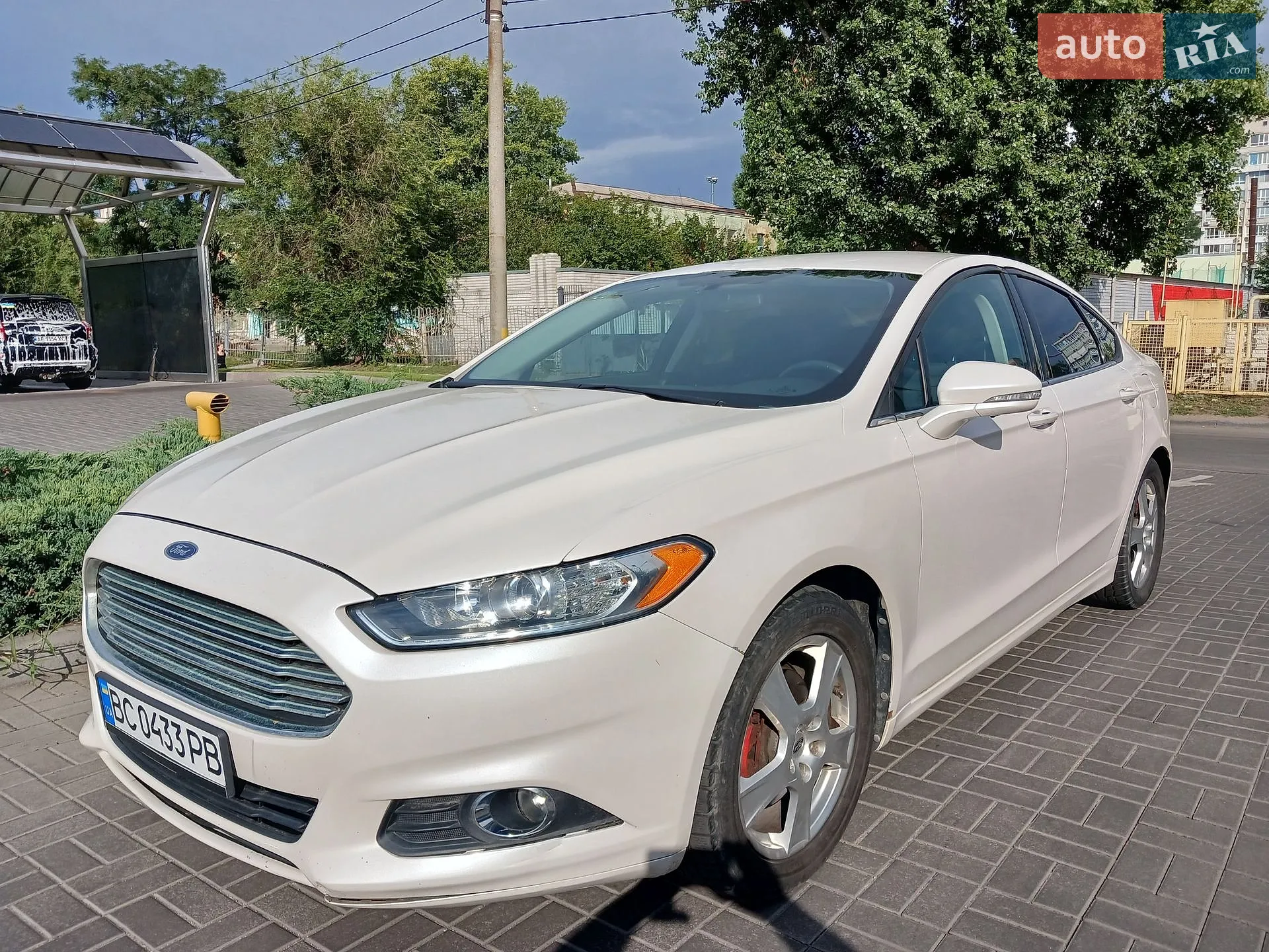Ford Fusion, 2013