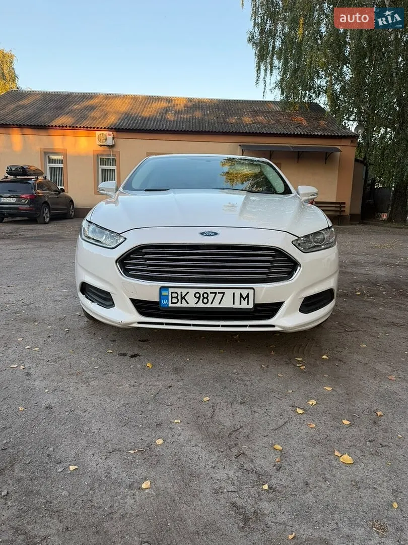 Ford Fusion, 2013