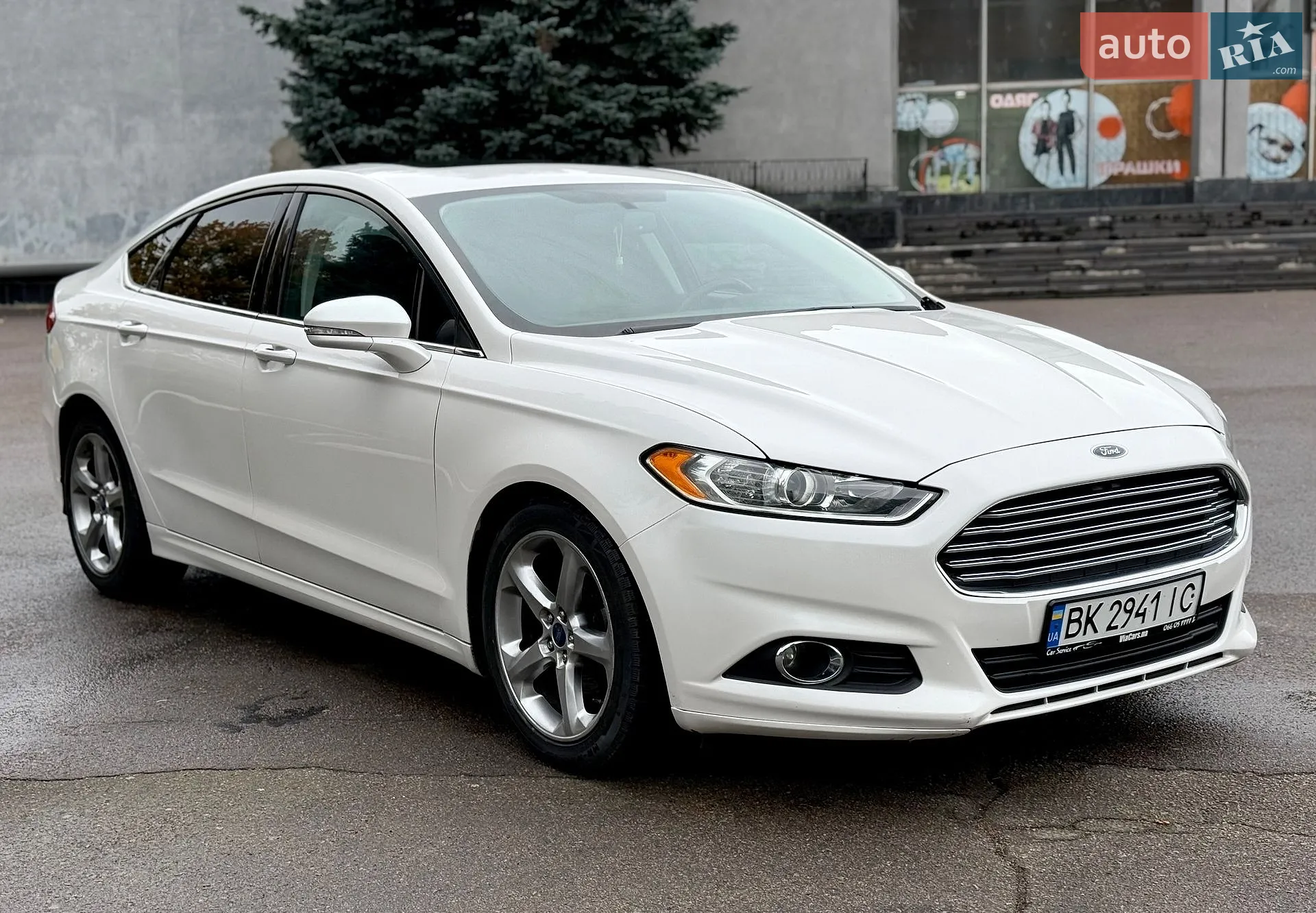 Ford Fusion, 2013