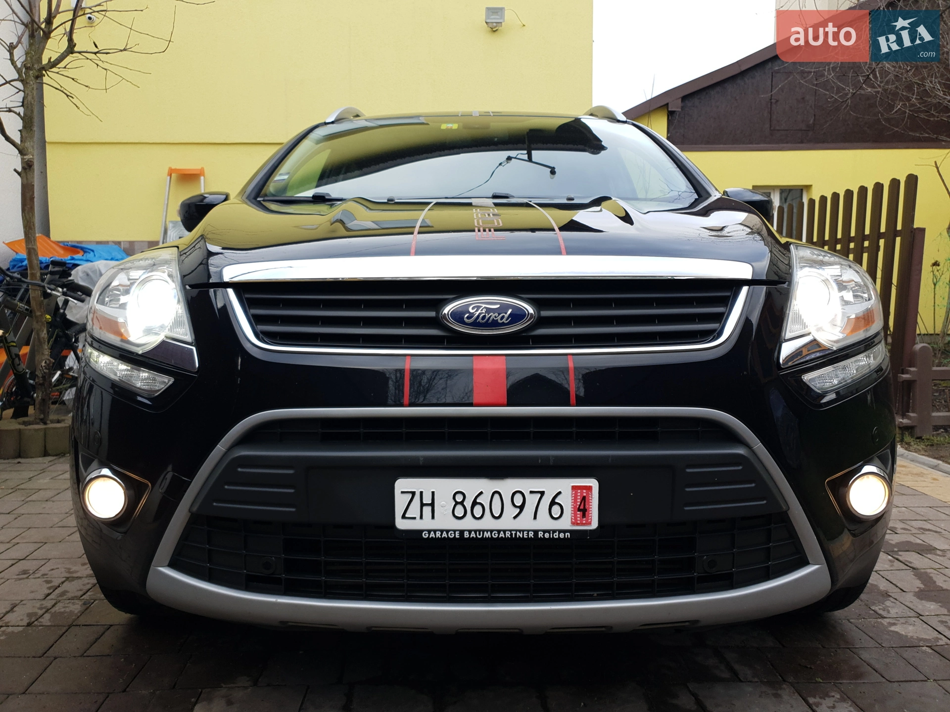 Ford Kuga, 2012