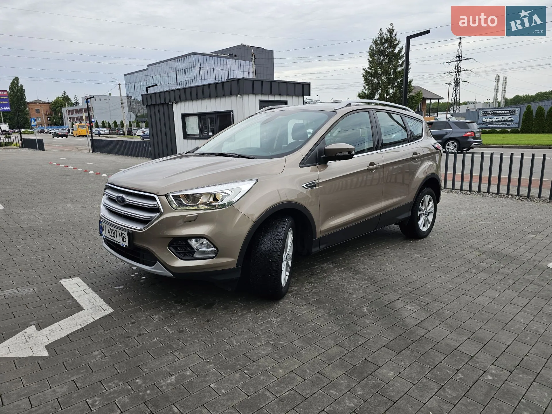 Ford Kuga, 2019