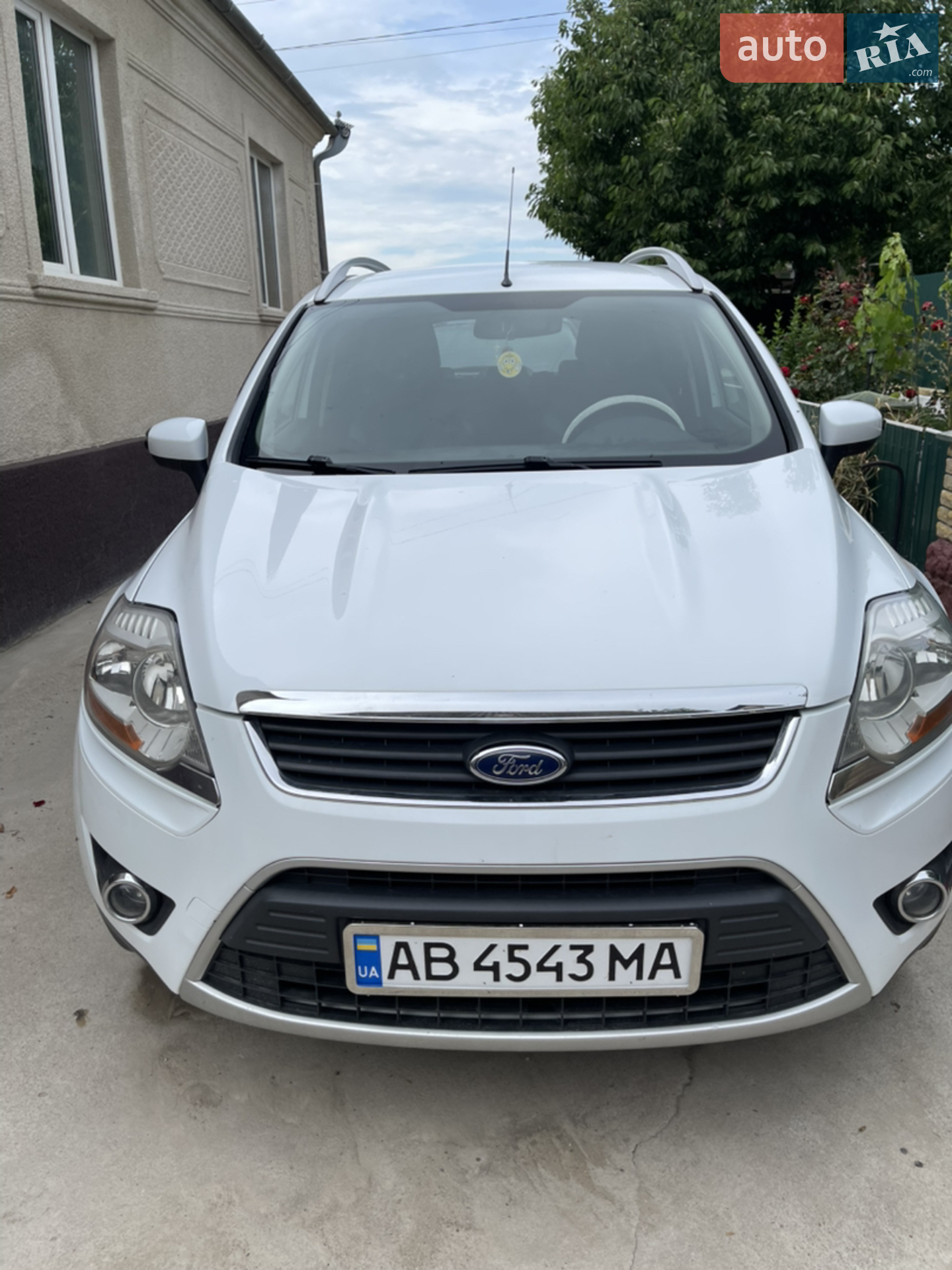 Ford Kuga, 2010