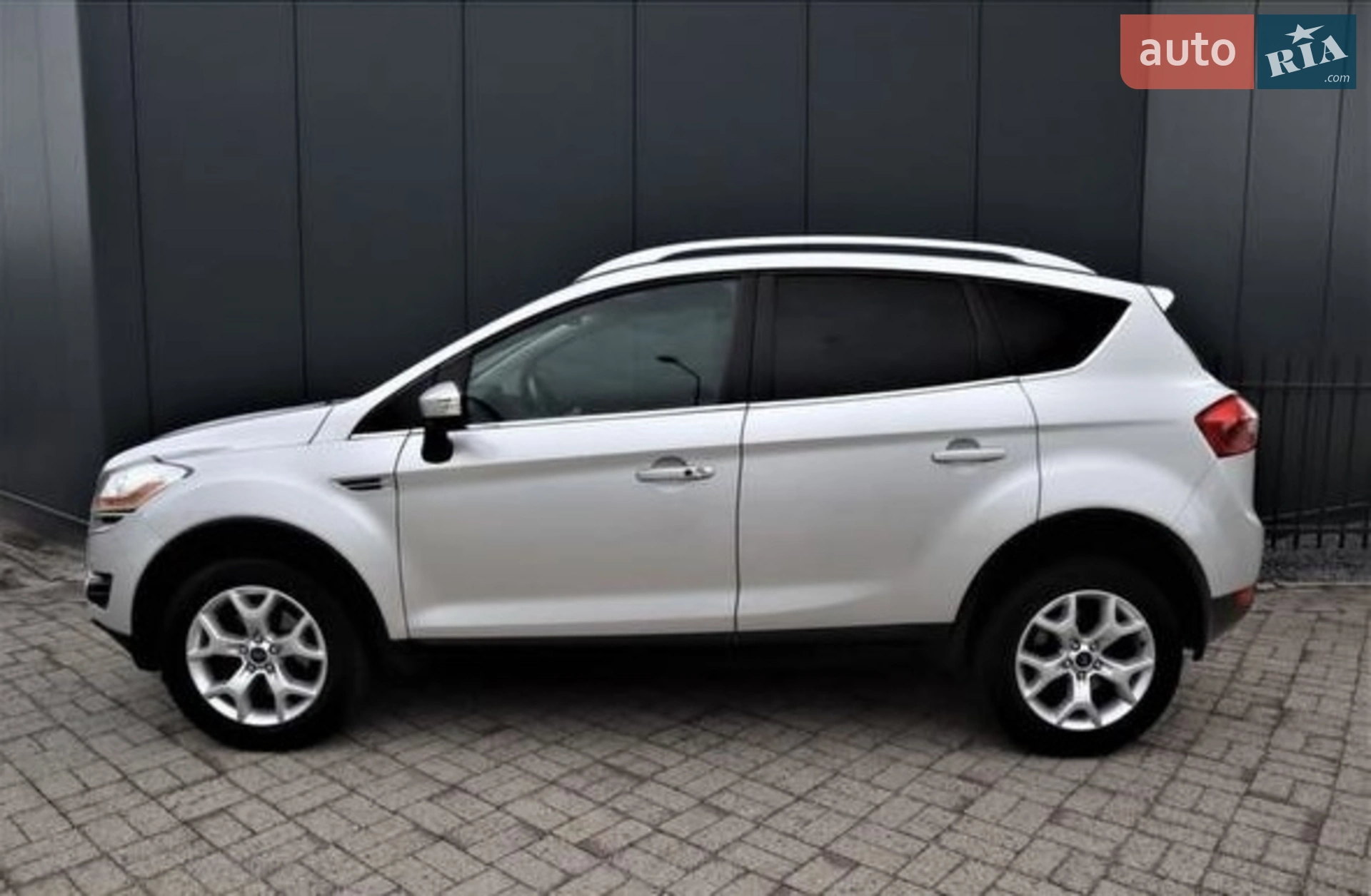 Ford Kuga, 2011