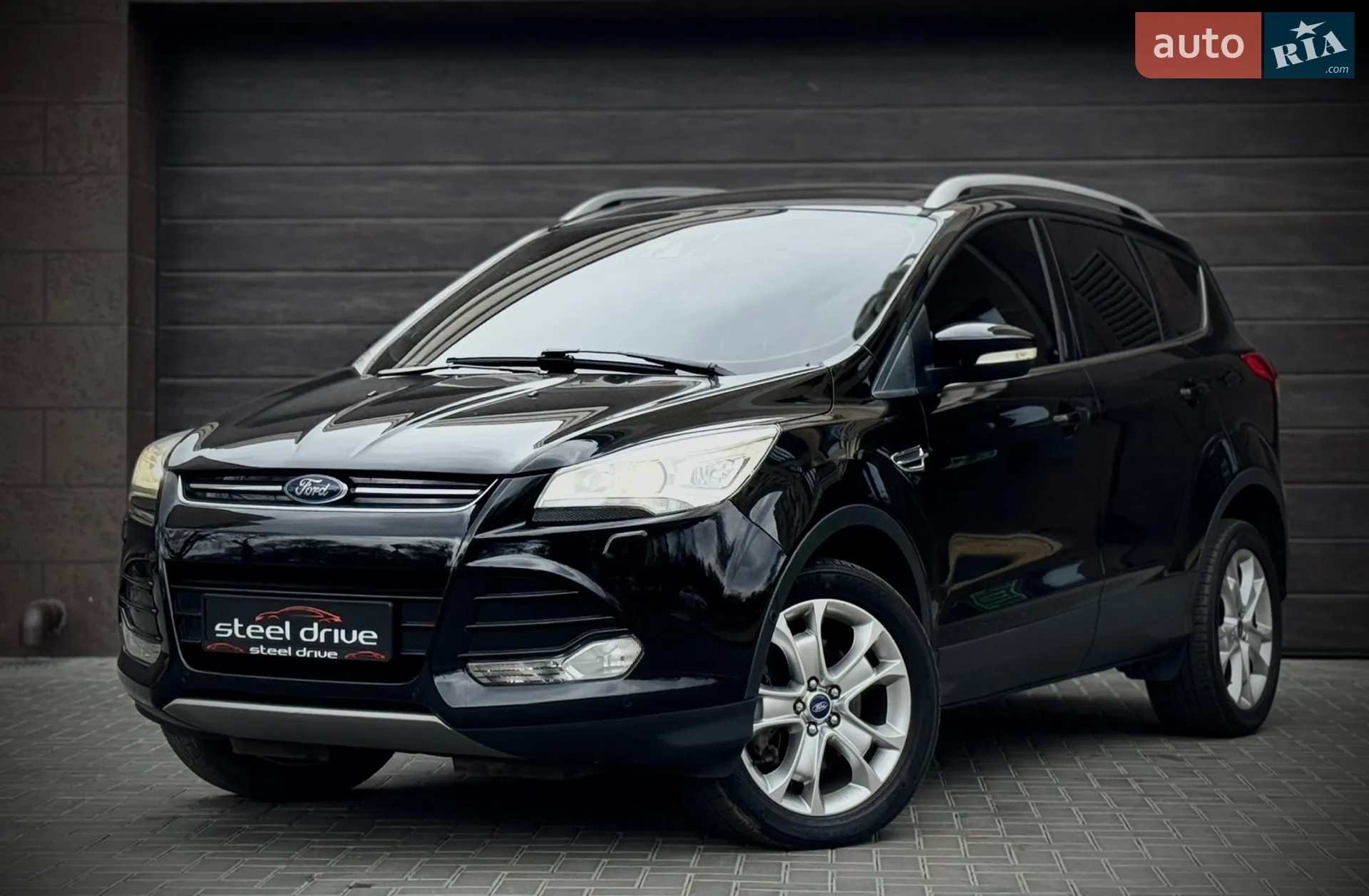 Ford Kuga, 2016