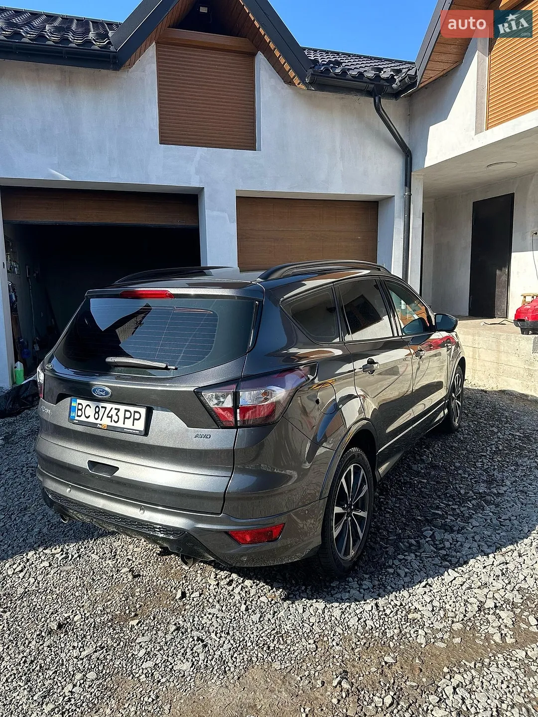 Ford Kuga, 2019