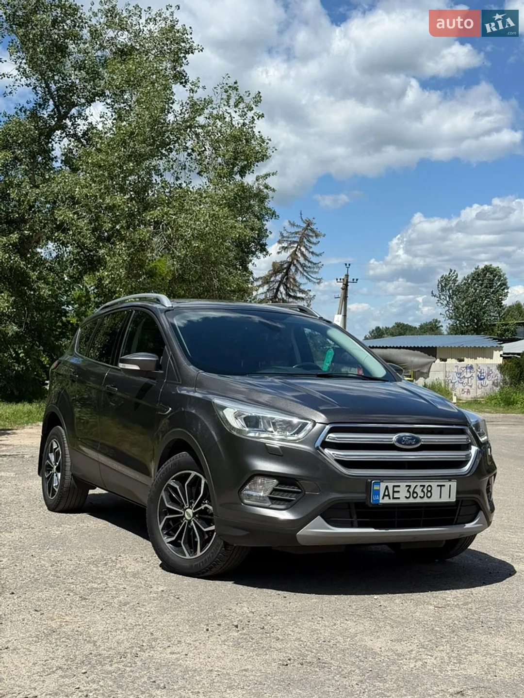Ford Kuga, 2019