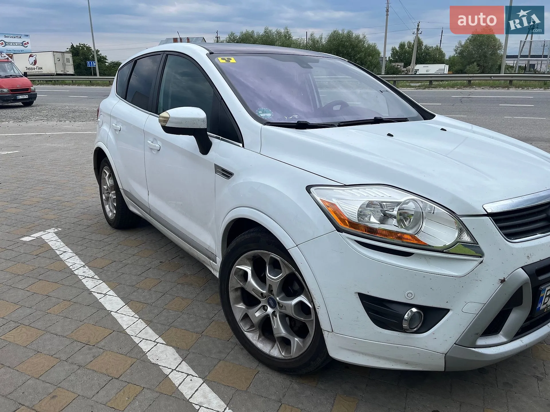 Ford Kuga, 2011