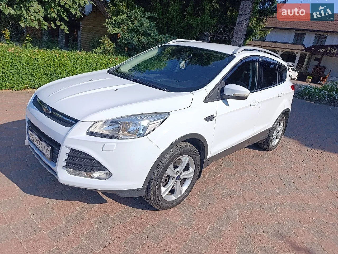 Ford Kuga, 2015