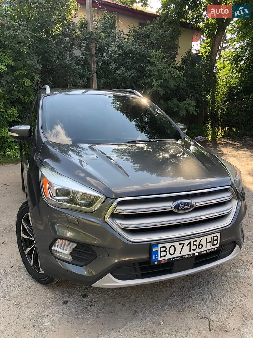 Ford Kuga, 2016
