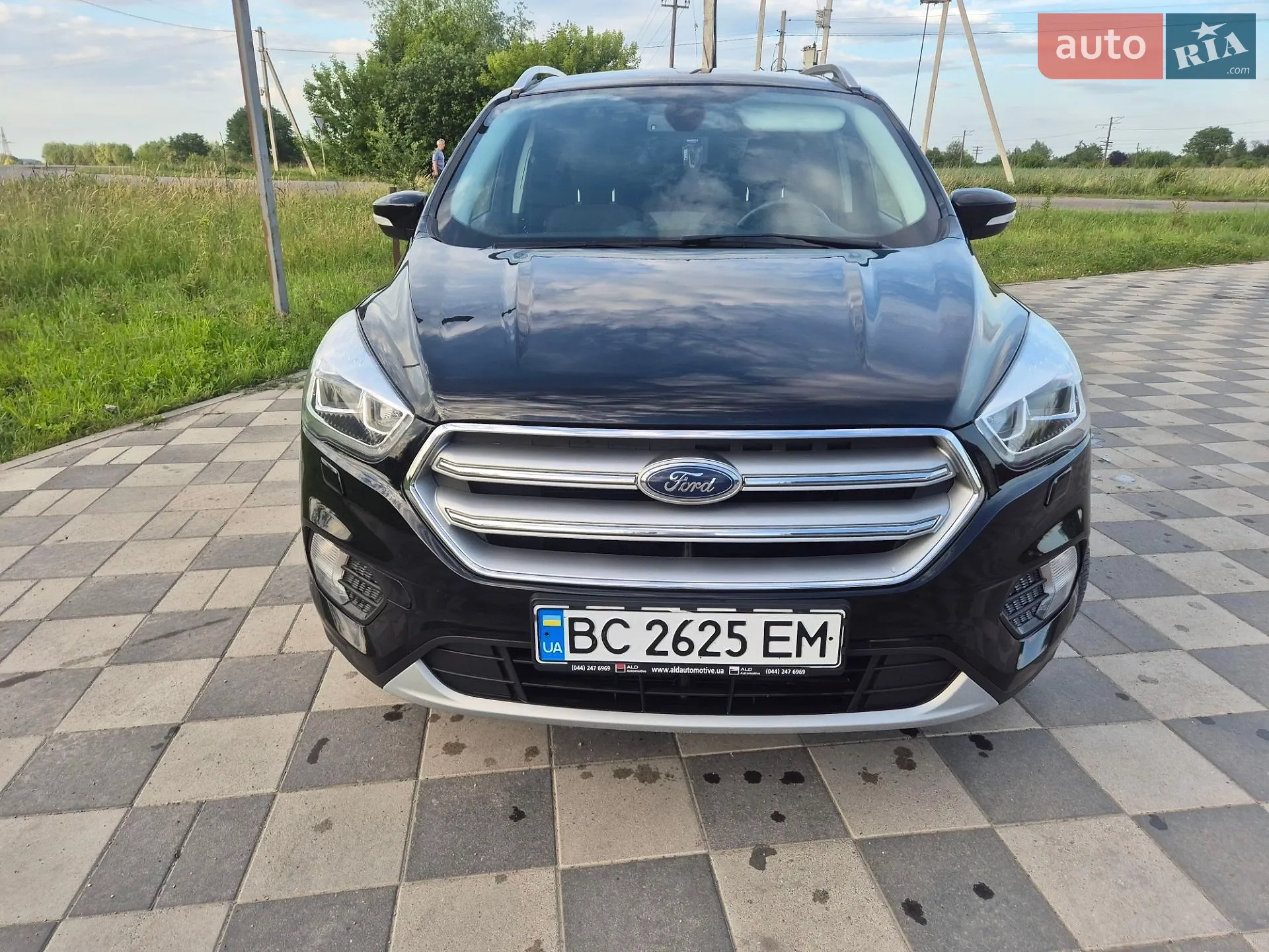 Ford Kuga, 2019